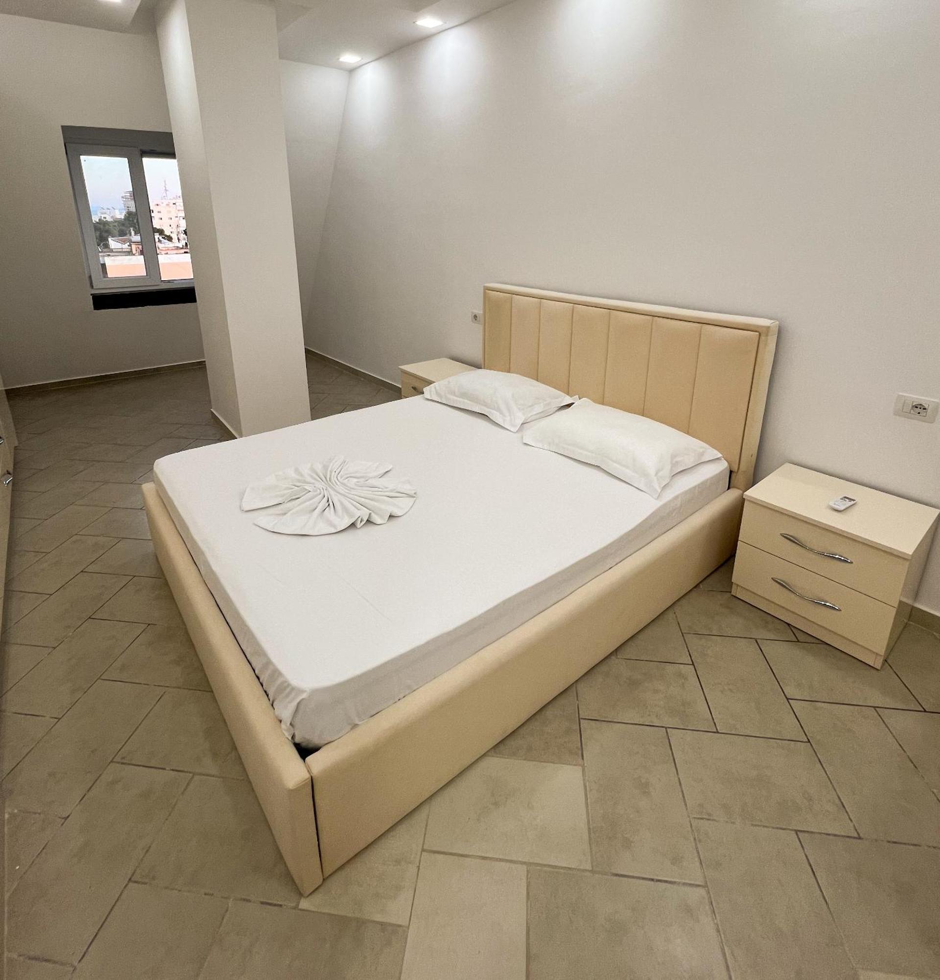 Sea View Apartment *